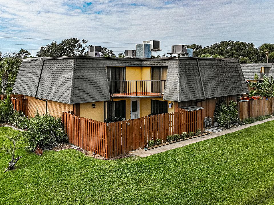 1st image of 109 Cedar Dunes Dr