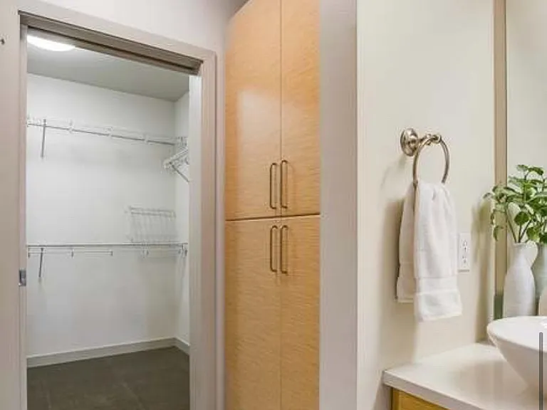 1530 NW Market St #605 — Photo 16