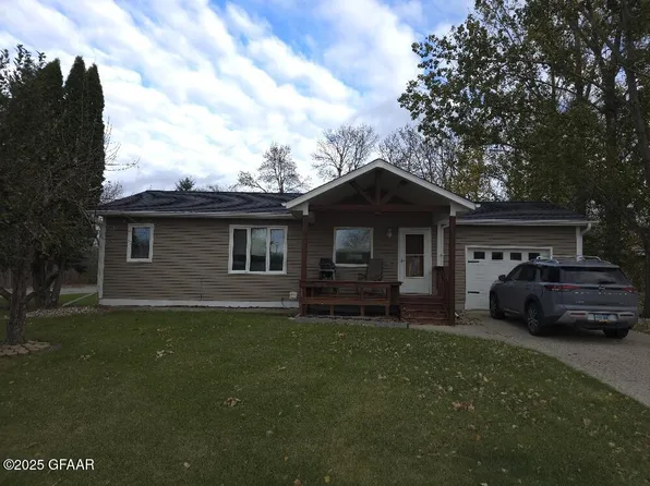 1503 June Ave, Detroit Lakes, MN 56501