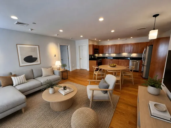 120 W 7th St APT 103, South Boston, MA 02127