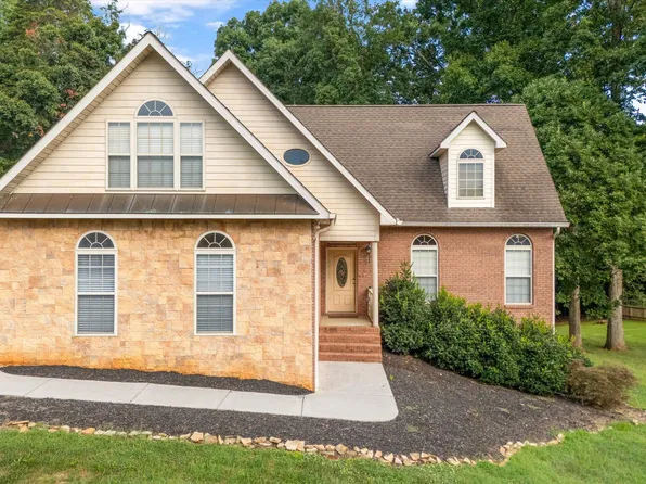 1414 Andera Dr, Maryville, TN 37801