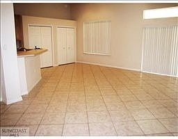 3rd image of 13352 Plantation Lake Cir