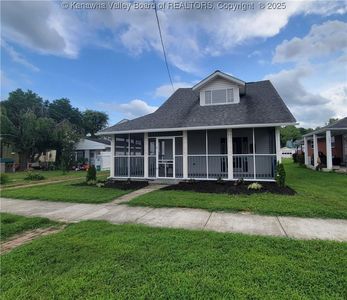 1009 6th Ave, Saint Albans, WV, 25177