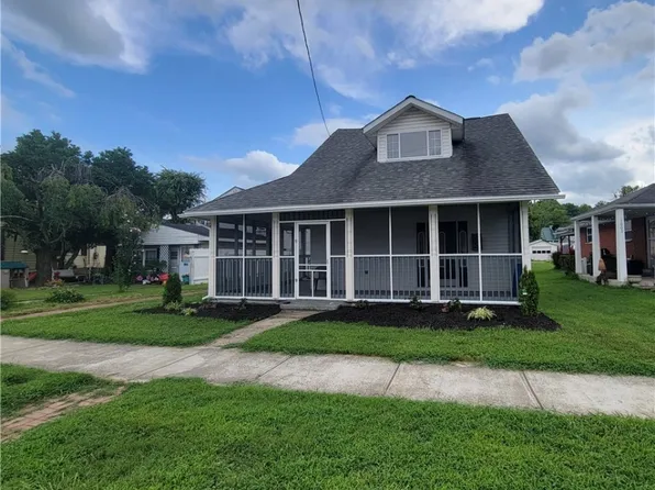 1009 6th Ave, Saint Albans, WV 25177
