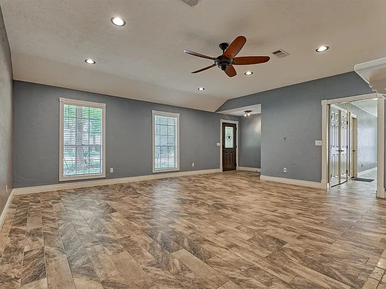 30 Cottage Grove Pl — Photo 12