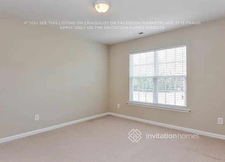 12569 Honeychurch St — Photo 12