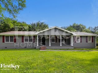 514 Jefferson Dr, Woodstock, GA 30188
