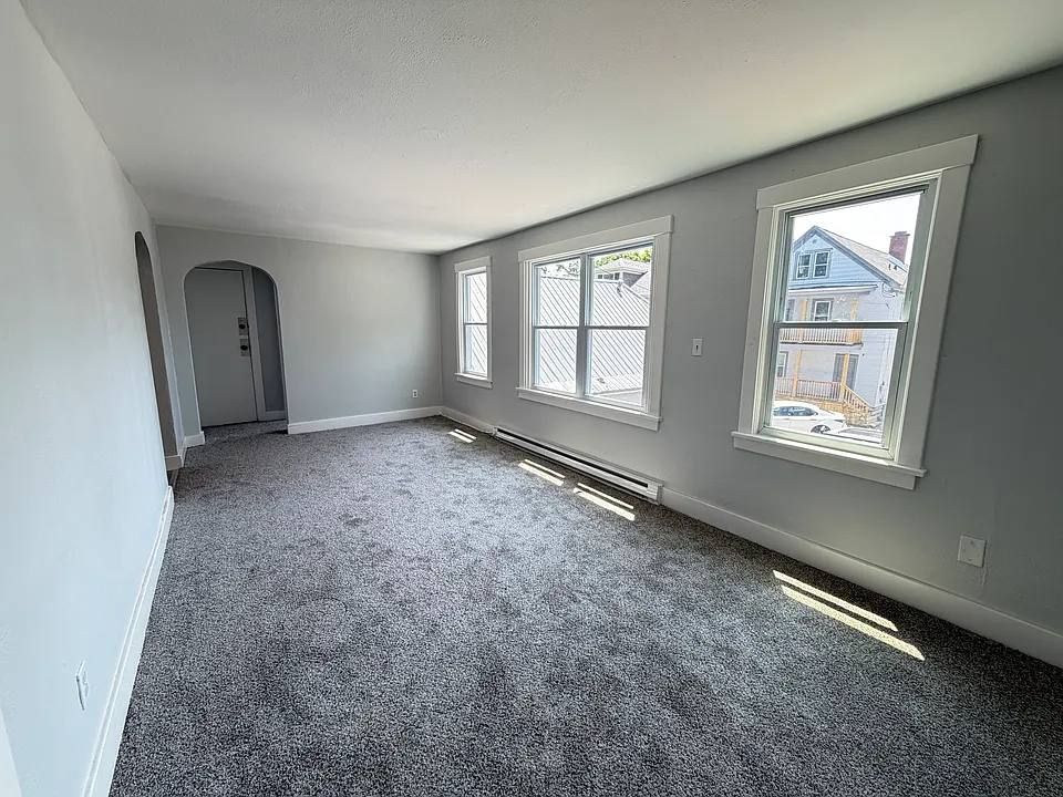 2026 Hertel Ave #A6