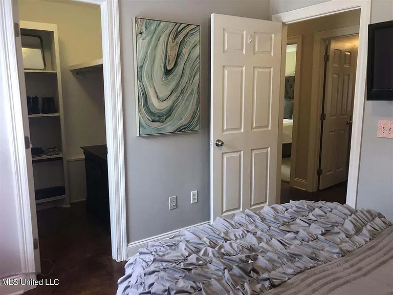 133 Blackstone Cir — Photo 19