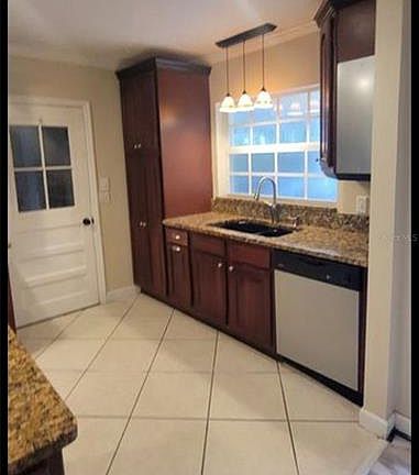 3rd image of 3805 NW 50th St