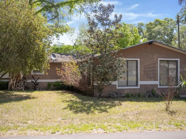 717 NW 253rd St, Newberry, FL 32669