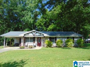 101 Randall Cir, Clanton, AL 35045