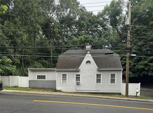 864 Fort Salonga Rd, Northport, NY 11768
