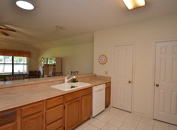 4th image of 21 Shenandoah River Dr
