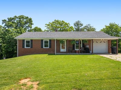 105 Hampton Hts, Galax, VA, 24333