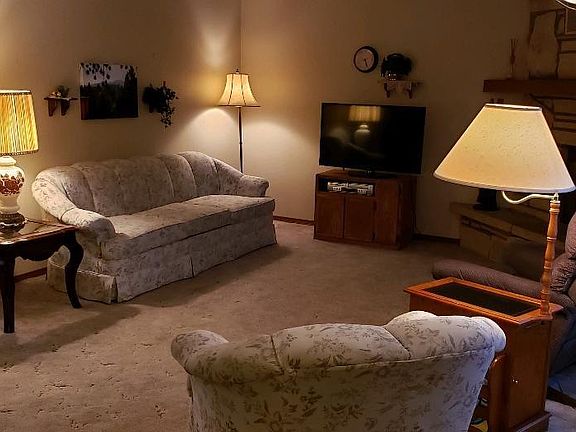 5th image of 10602 Charlies Ln