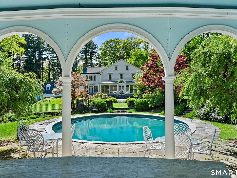 1st image of 210 Doolittle Drive