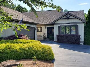 3647 N River Rd, Gainesville, GA 30506