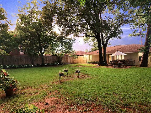 Large enough yard for a pool, dog or even a game of soccer!