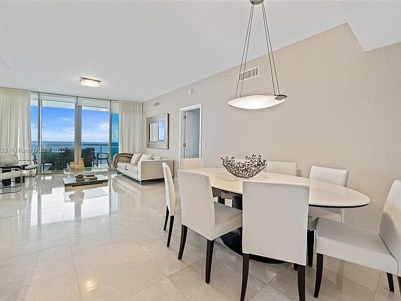 5th image of 17121 Collins Ave APT 3106