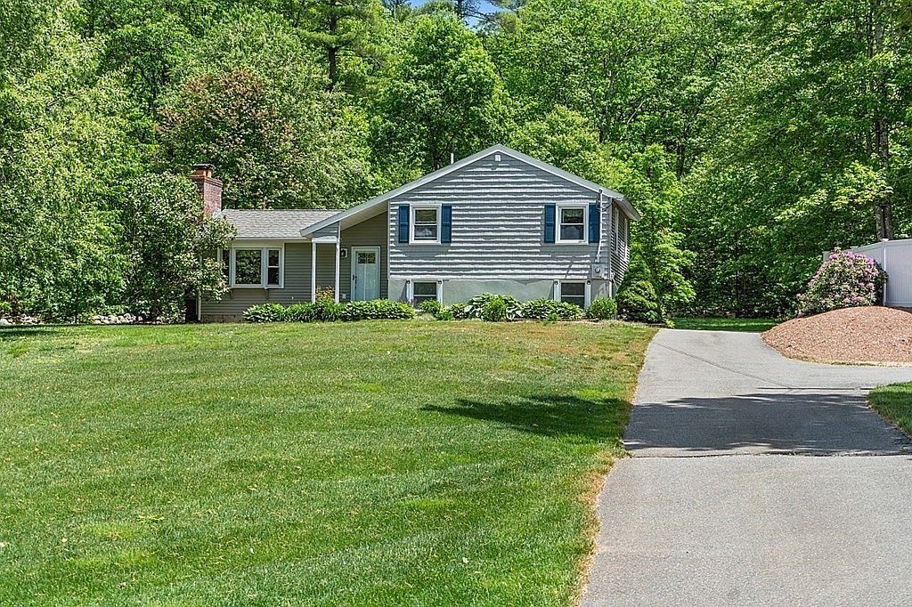 384 Townsend Harbor Rd, Lunenburg, MA 01462 Zillow