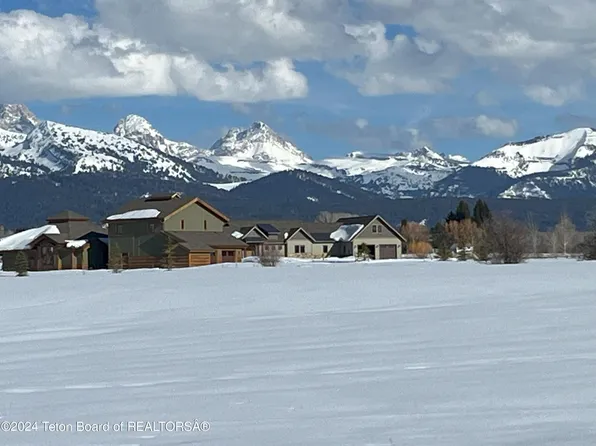 582 Arrowhead Rd, Tetonia, ID 83452