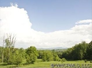 728 Mill Ridge Dr, Mills River, NC 28759