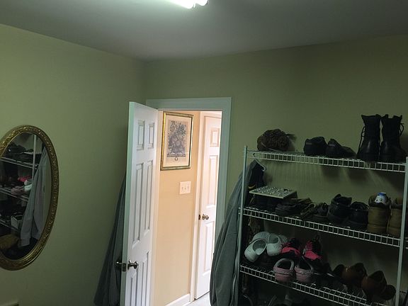 Master closet 