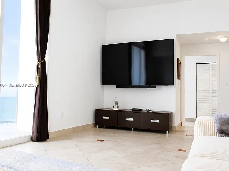 16699 Collins Ave #1003 — Photo 10