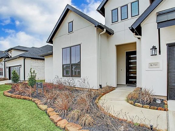 2nd image of 27431 Gardinia Ridge Dr