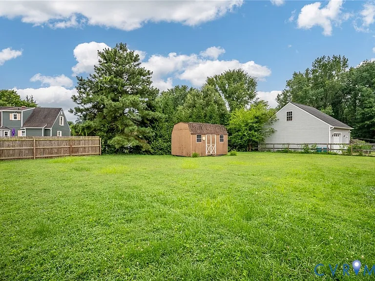 7432 Shire Pkwy — Photo 22