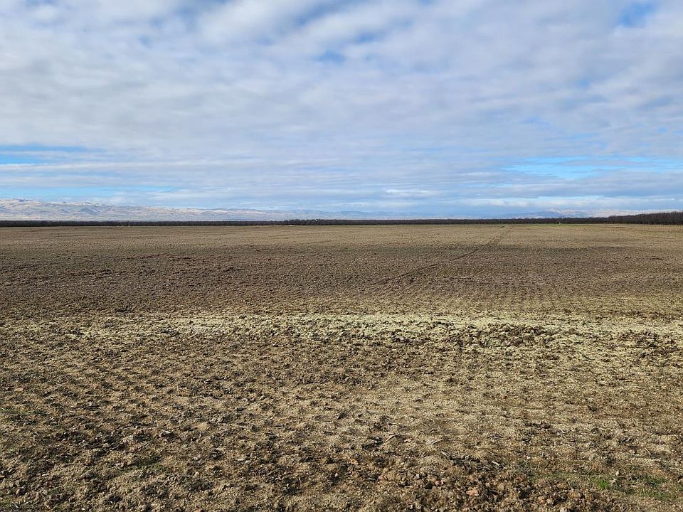 1st image of 100 Derrick