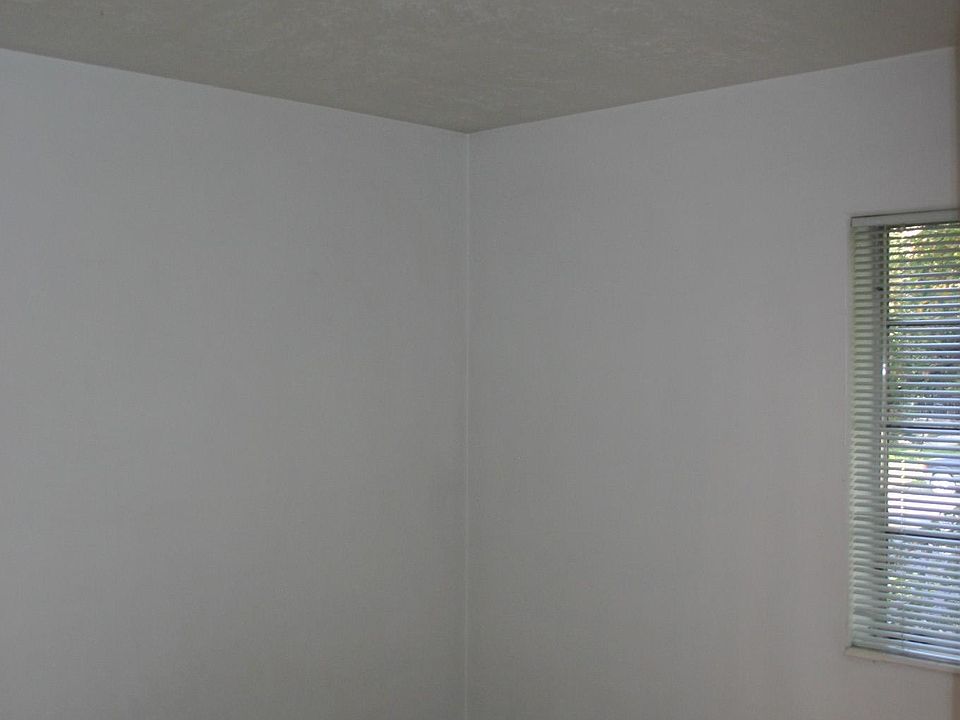 2nd image of 546 E 100 S APT 6