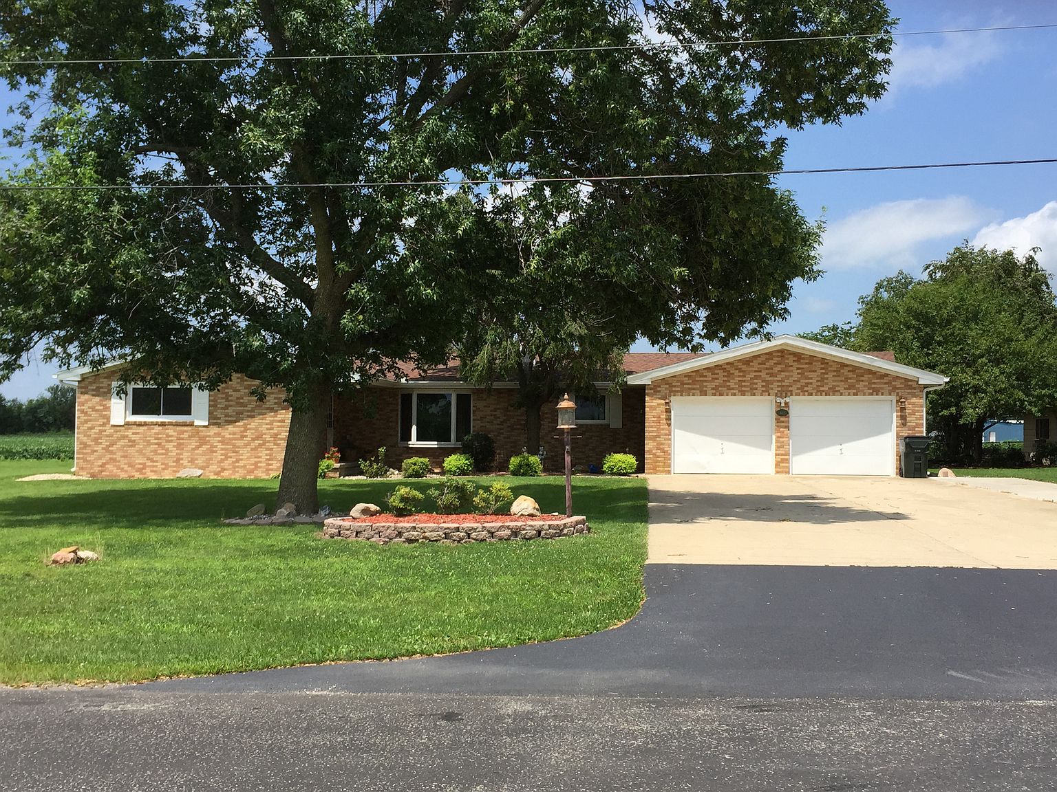 460 W Franklin St, Cerro Gordo, IL 61818 Zillow