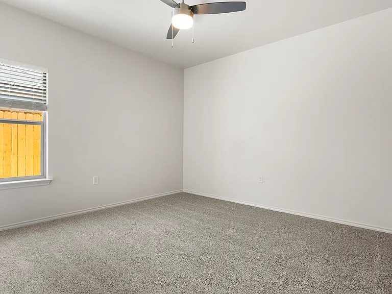 5856 Virginia Ave — Photo 24