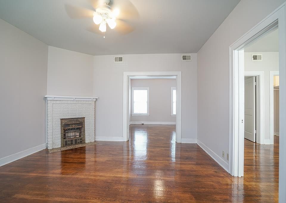 1st image of 1603 Oakdale St Unit 1