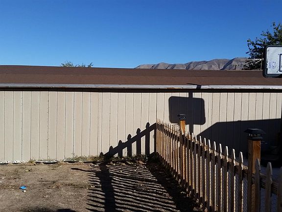 3rd image of 19114 Madrone St