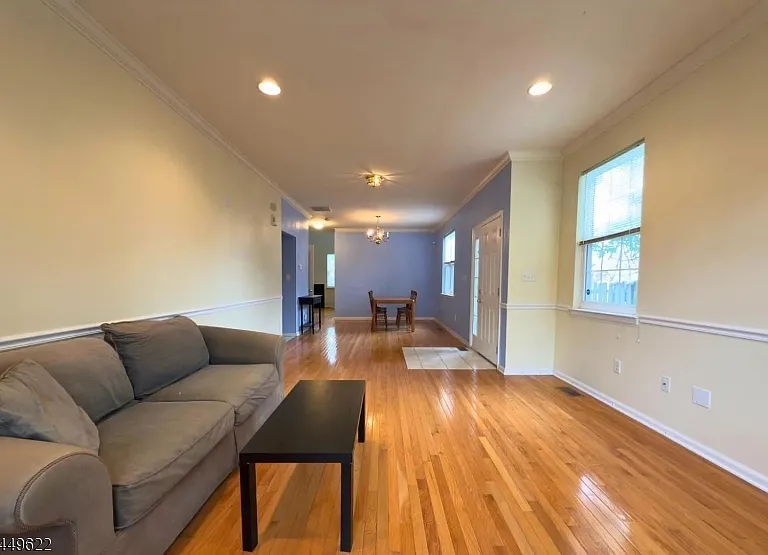 315 Birch Ct — Photo 3