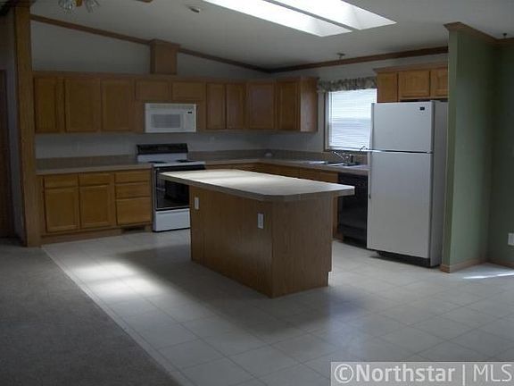 4th image of 2463 200th Ave