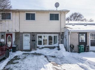 696 Parkview Cres, Cambridge, ON N3H 4X7