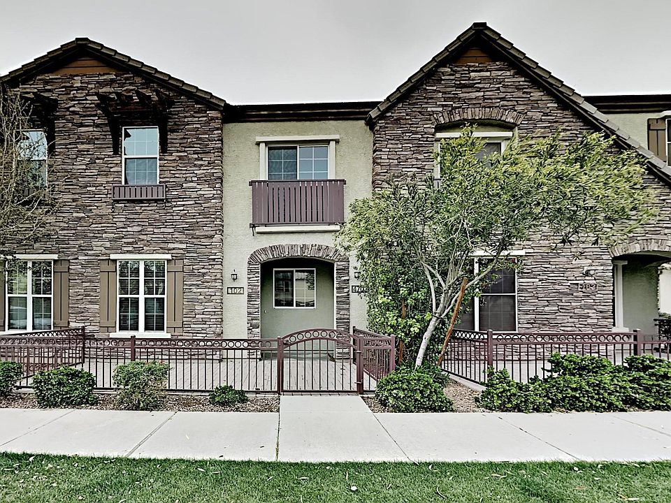 1st image of 4703 E Waterman St Unit 102