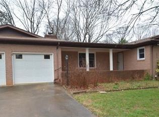 339 Wedgewood Dr, Mooresville, NC 28115