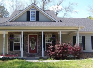 606 Glazier Rd, Senoia, GA 30276