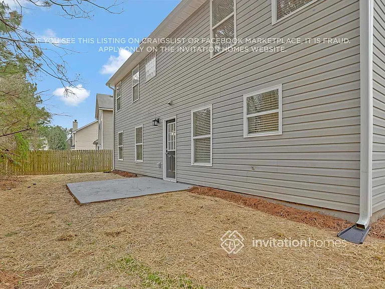 2736 Live Oak Trl — Photo 10