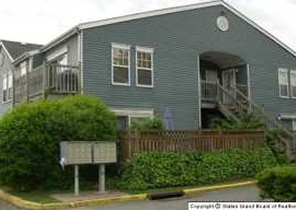 1st image of 163 Pond Way