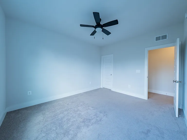 2707 Acadia Dr #B — Photo 23
