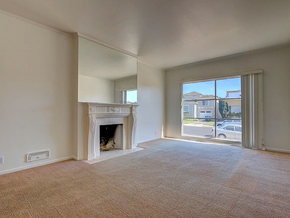 5th image of 170 Lake Vista Ave