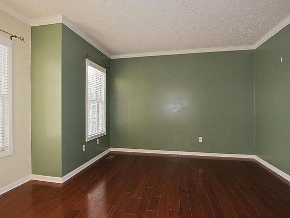 4th image of 15560 Alameda Pl