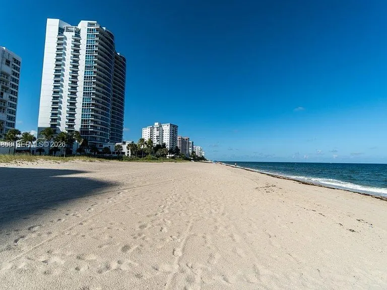 1501 S Ocean Blvd #315 — Photo 44