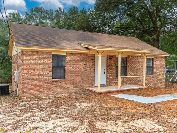 122 Jeff Dr, Crestview, FL 32536
